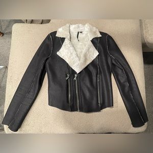 Joes jeans faux leather and Sherpa cropped biker jacket